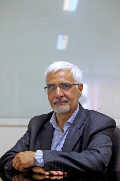 A Faculty Member of the Faculty of Law and Political Science was Introduced as the Selected National Professor