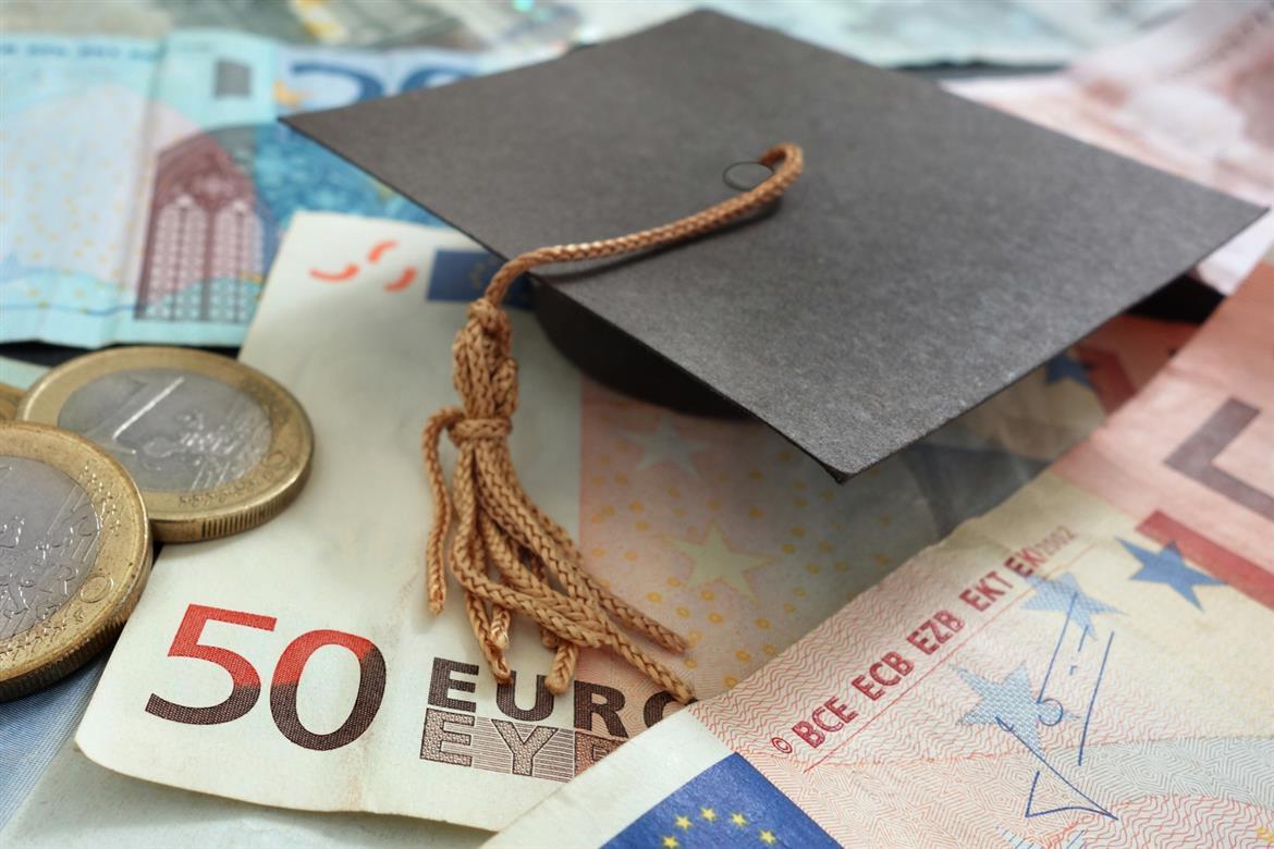 How to Get Student Currency in the Exchange Center of Iran