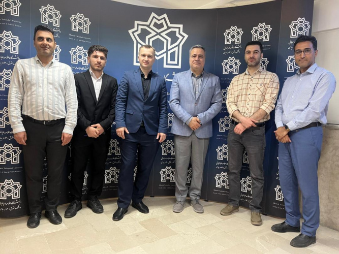 سخنرانی پروفسور پاول پاولف( استاد برجسته دانشگاه مدرسه عالی اقتصاد روسیه)