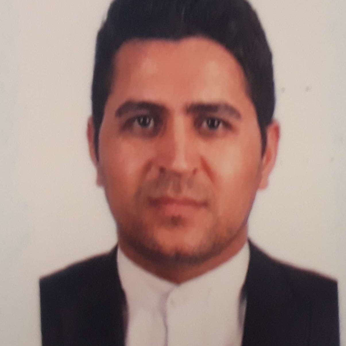 مسعود آخشی