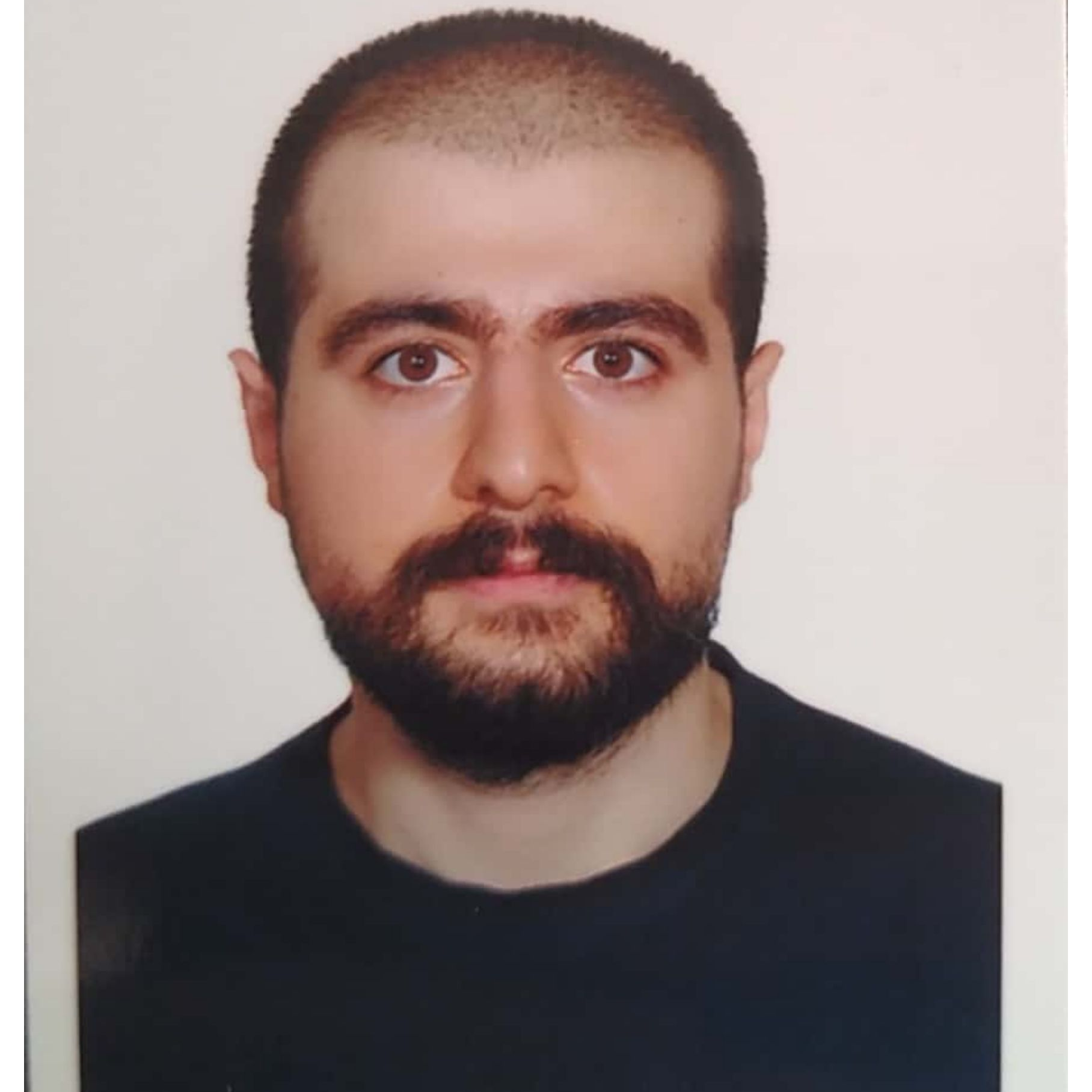 نیما کشمیری